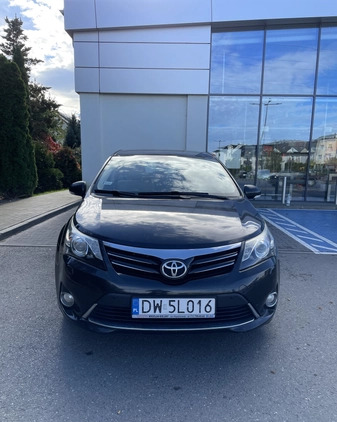 Toyota Avensis cena 31900 przebieg: 199900, rok produkcji 2012 z Wrocław małe 326